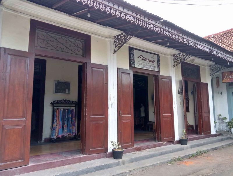 Kampung Batik Kauman Pekalongan.