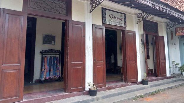Kampung Batik Kauman Pekalongan.
