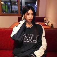 Begini penampilan Kim Mi Ji yang juga mirip seperti karakter AI. Foto: Instagram