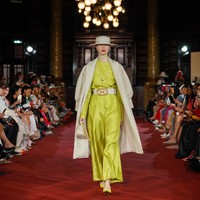 Fashion show koleksi busana monogram Buttonscraves di London Fashion Week, Senin [18/9/2023]. Foto: Dok. Buttonscarves.