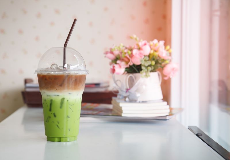 kopi favorit selebriti hollywood