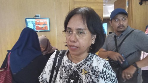 Komisioner Komisi Perlindungan Anak Indonesia (KPAI) Sylvana Maria Apituley di sela Dengar Keterangan Umum oleh Komnas Perempuan, Ombudsman, dan Komnas HAM di Kuta, Senin (2/10/2023).