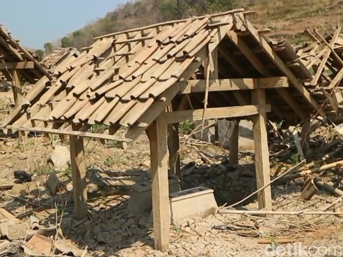 Lokasi makam tua muncul kembali usai Waduk Bendo mengering