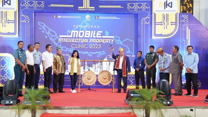 Mobile Intellectual Property Clinic