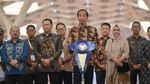 Momen Jokowi Resmikan Kereta Cepat Whoosh