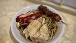 Cicip Bakmi hingga Burger di sini Serasa Makan di Rumah Nenek