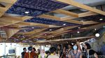 Ornamen Bernuansa Nusantara Manjakan Karyawan