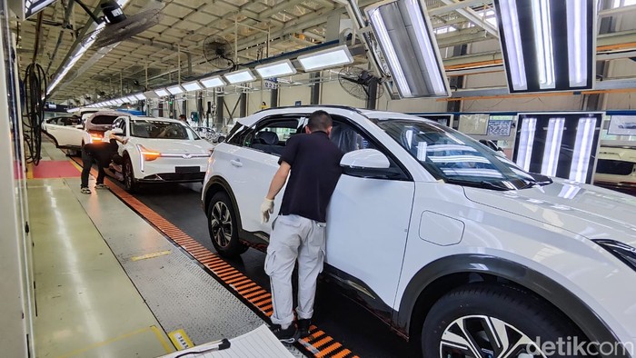 Pabrik mobil listrik neta di China