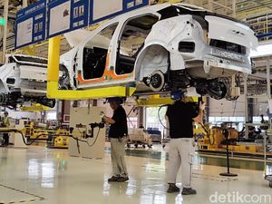 Tak Semua Dapat! Ini Syarat Mobil Listrik Bebas Biaya Impor
