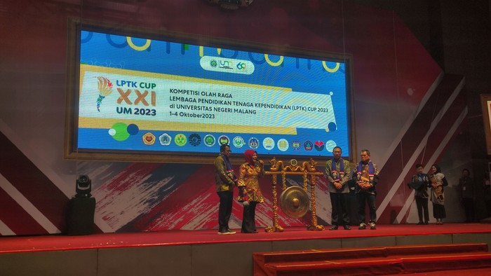 Pembukaan LPTK Cup XXI di Graha Cakrawala UM