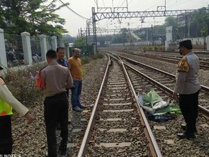 Pria Tanpa Identitas Tewas Tertemper KA di Jaktim, Sempat Terseret 20 Meter