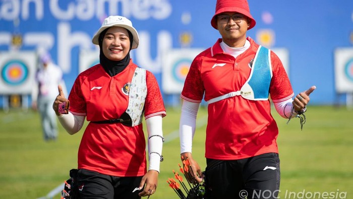 Atlet panahan Riau Ega Agata Salsabila dan Diananda Choirunisa mengantongi tiket perempatfinal nomor men’s individual recurve dan women’s individual recurve Asian Games 2023