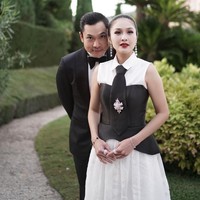 Sandra Dewi pernah mengatakan bahwa dia merasa beruntung memiliki Harvey Moeis sebagai pendamoing hidupnya. Di mata aktris dan presenter itu, sang suami begitu menghargai dirinya sebagai seorang perempuan dan ibu.  Foto: Instagram/@sandradewi88