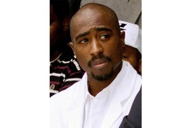 Video Sidang Pembunuhan Tupac Shakur di 1996 Baru Tahun Ini, Kenapa?