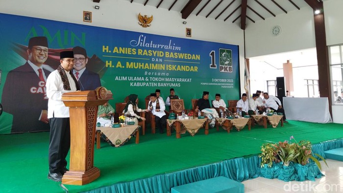 Anies Baswedan di Ponpes Darussalam, Purwokerto, Jateng, 3 Oktober 2023. (Kurniawan Fadilah/detikcom)
