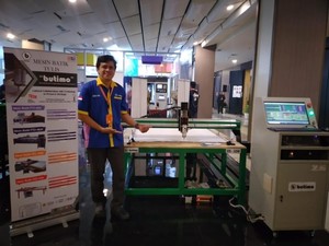 Inovatif! Dosen Teknik Industri UGM Raup Cuan dari Bikin Mesin Batik