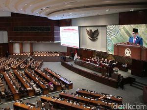 UU ASN Dianggap Bentuk Dukungan DPR Selamatkan Tenaga Honorer