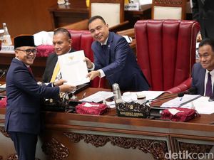 Poin-poin Penting UU ASN, dari PPPK Dapat Pensiun sampai Status Honorer