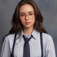 Ayushita jadi anak SMA bergaya androgini pakai tren AI Yearbook. Foto: Instagram/@ayushita