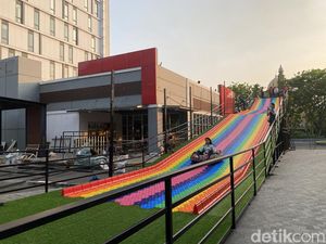 Game 4 Marvel City, Rainbow Slide Pertama di Mal Surabaya