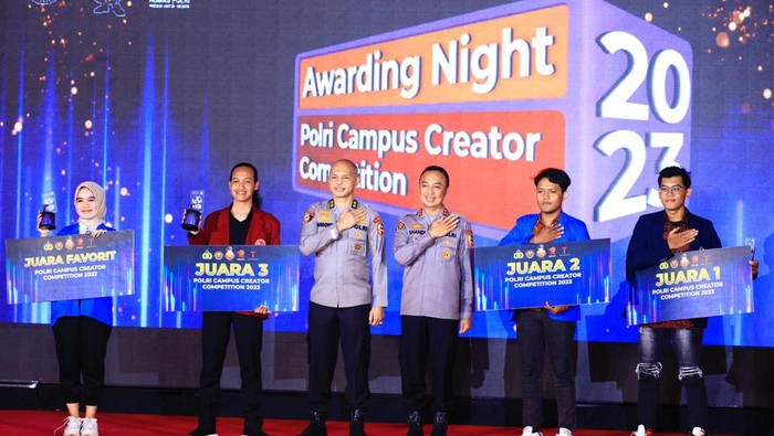 Kadiv Humas Polri Irjen Sandi Nugroho membuka Awarding Night Polri Campus Creator Competition 2023 di Auditorium Mutiara STIK Lemdiklat Polri