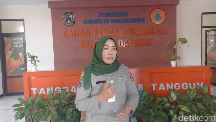 Kalakhar BPBD Karanganyar, Juli Padmi Handayani saat ditemui di kantornya, Selasa (3/10/2023).
