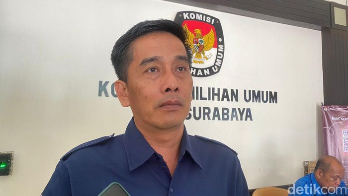 Ketua KPU Surabaya Nur Syamsi