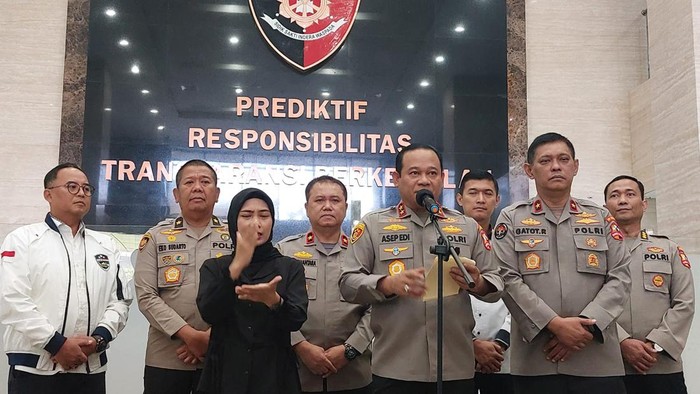 Konferensi pers Polri (Rumondang/detikcom)