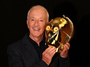 Kepala Robot C-3PO Terjual Lebih dari Rp 16 Miliar di Balai Lelang