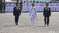 Masyarakat dapat menyaksikan rangkaian acara upacara HUT ke-78 TNI 2023 tersebut dengan mengenakan pakaian terbaik bertemakan army look atau tactical.  