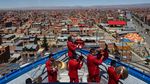 Menikmati Pemandangan Kota di Bolivia dari Titik Tertinggi