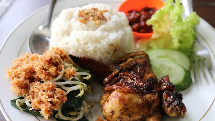 Resep nasi uduk.
