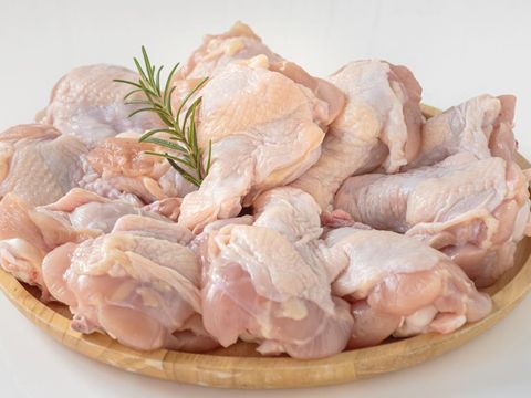 Paha ayam untuk sate ayam Thailand