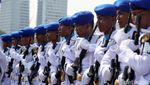 Potret Parade Alutsista dan Defile Pasukan di Gladi Bersih HUT TNI