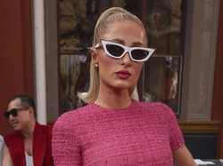 Paris Hilton Mulai Perawatan Kulit dari Usia 8 Tahun, Diajari Ibu