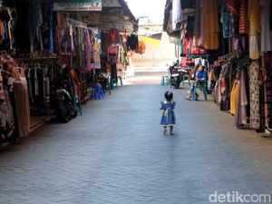 Sepi Pembeli, Pasar Gotong Royong Kota Probolinggo Serasa Mati Suri