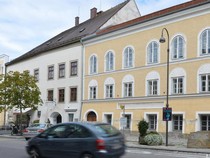 Saat Rumah Masa Kecil Hitler di Austria Disulap Jadi Kantor Polisi