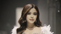 Brisia Jodie merupakan penyanyi 27 tahun jebolan Indonesian Idol. Di Instagram ia eksis dengan lebih dari 5,5 juta followers. Foto: Instagram brisiajodie96