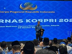 Jengkelnya Jokowi Lihat PNS Kerja sampai Malam Cuma Ngurus SPJ