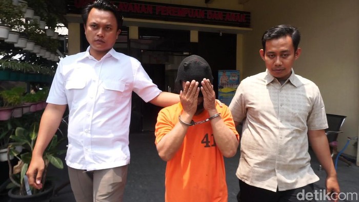 SL, ayah perkosa anak kandung di Mojokerto