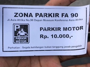 Tarif Parkir Liar Selangit Bikin Warga Bandung Menjerit
