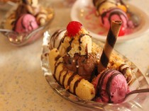 5 Kedai Es Krim Legendaris Jakarta, Ada yang Berusia Hampir 100 Tahun!