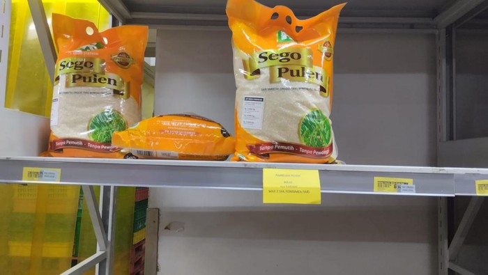 Beli beras dibatasi maksimal 2 kemasan per hari