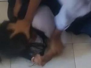 Siswi SMP di Parepare Duel di Sekolah gegara Saling Ejek, 1 Orang Pingsan