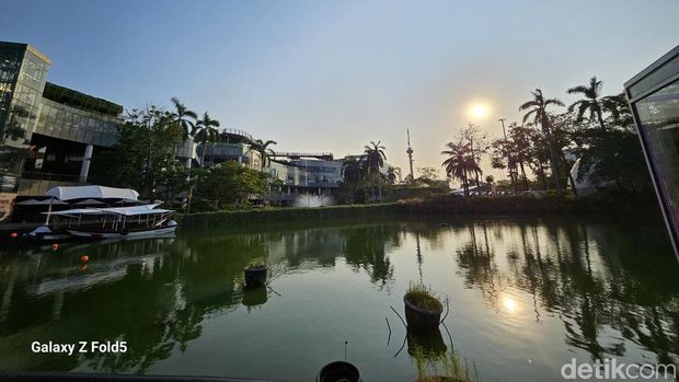 Hasil foto Samsung Galaxy Z Fold 5
