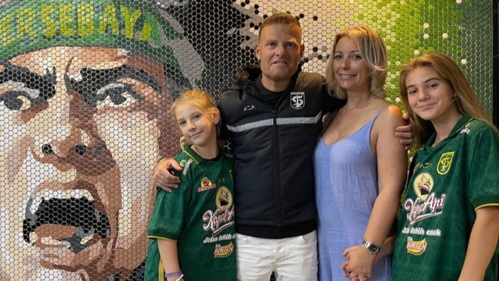 Josep Gombau dan keluarganya