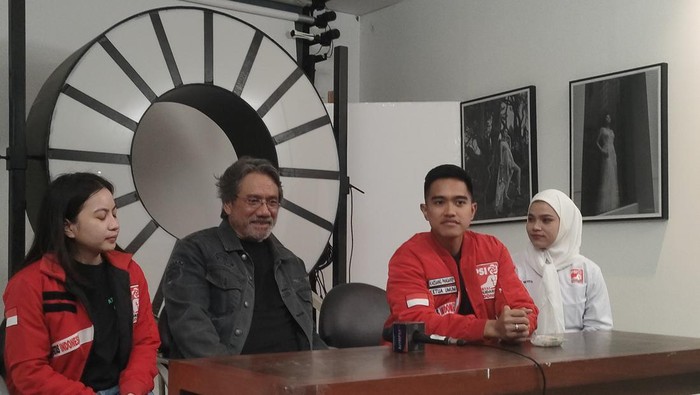 Kaesang Pangarep seusai pemotretan di kantor Darwis Triadi School of Photography, Kemang, Jakarta Selatan, Rabu (4/10/2023).