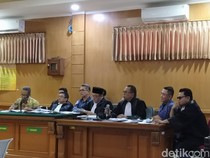 Khairur Rijal Berulah di Persidangan Berujung Ditegur Hakim