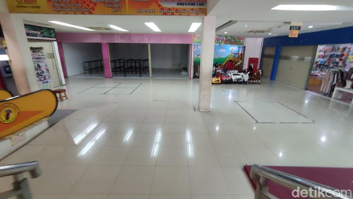 Kondisi mal di Ciamis yang kini sepi