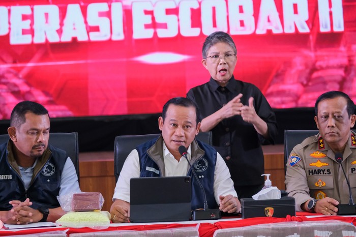 Konferensi Pers Satgas Penanggulangan Narkoba, dipimpin Kasatgas Irjen Asep Edi Suheri. (Dok istimewa)
